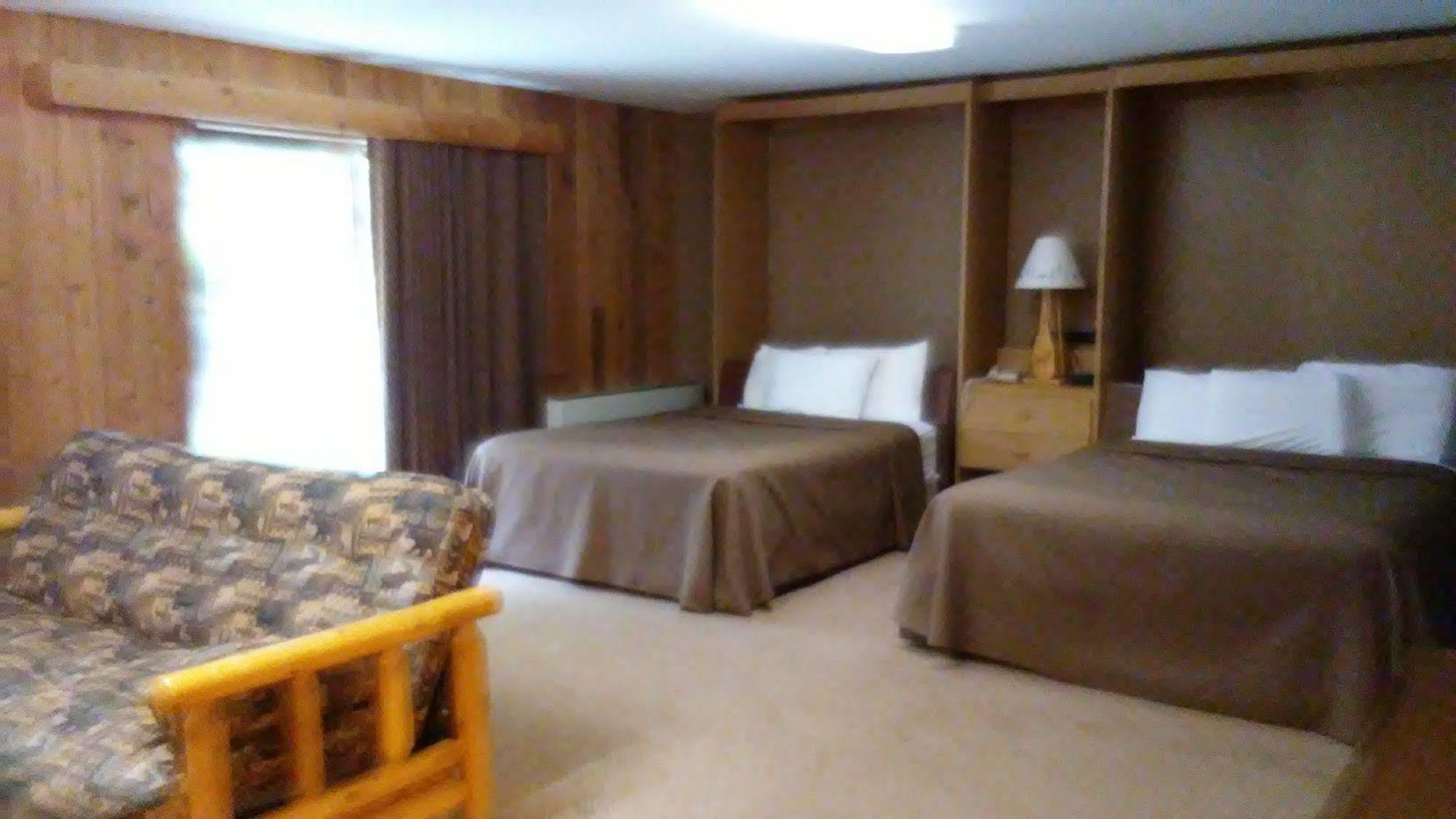 Namekagon Lakewoods Resort & Golf מראה חיצוני תמונה